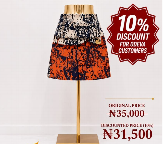 Crepe short skirt with pearl bead
